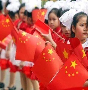 畅放烟花爆竹  尽享新春年味